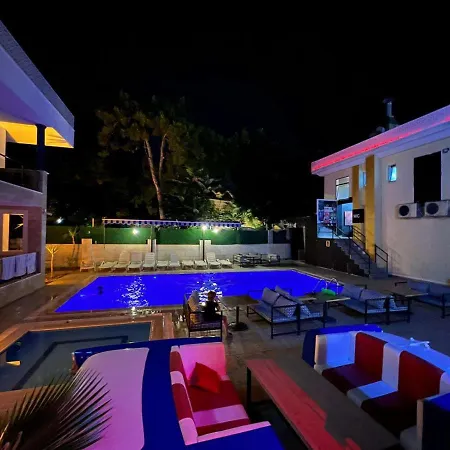 Hotel Agartha *